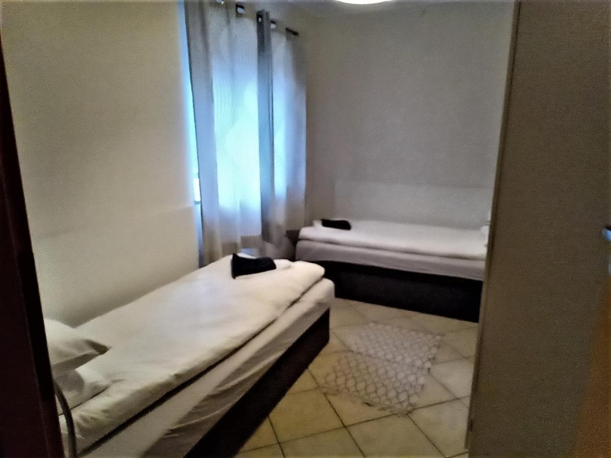 Villa Niedzwiady Male 14 B à Ślesin Extérieur photo